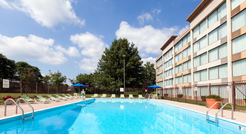 Comfort Inn Weirton Экстерьер фото